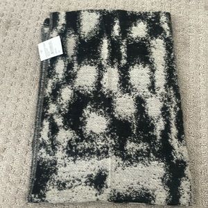 Multi-colored women’s scarf